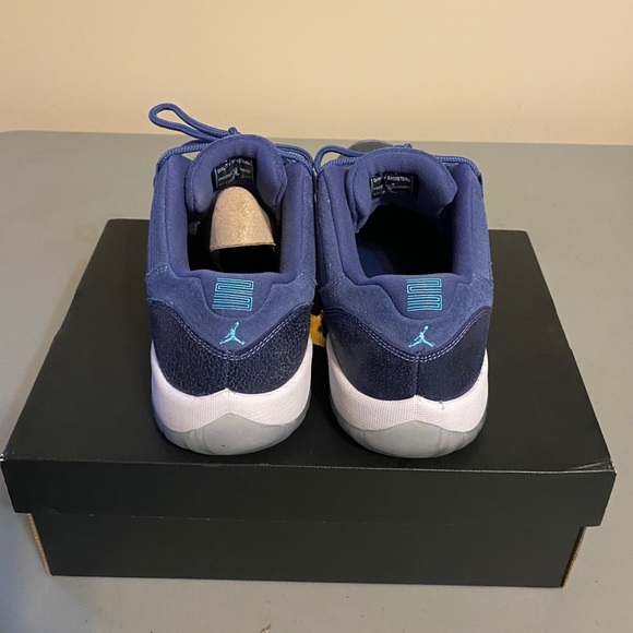 Jordan 11 Blue Moon - Picture 4 of 5